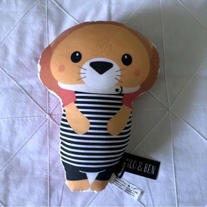 Lion Stuffie/Plush/Pillow!
